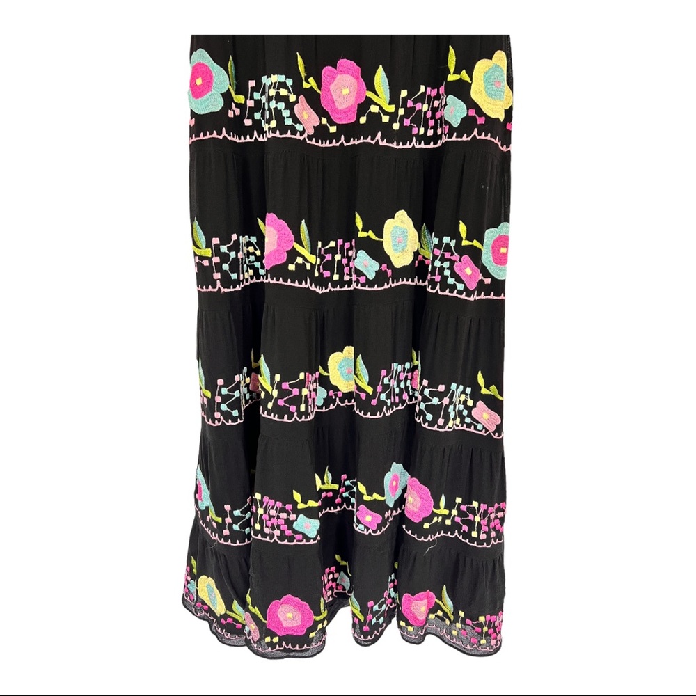 Nanette lepore Women's Black Strapless Dress Embroidered Size 4 - Picture 8 of 10